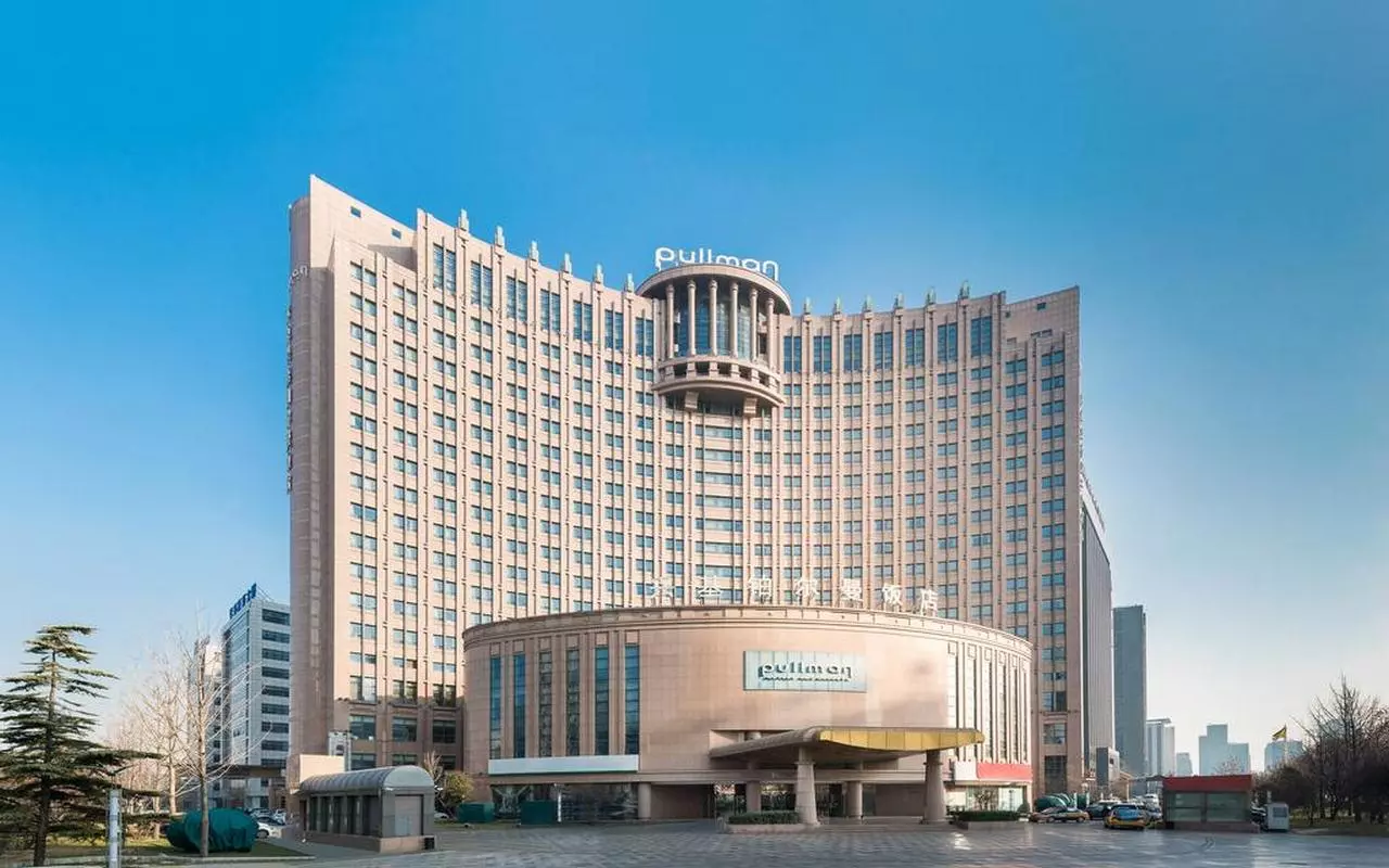 PULLMAN_SHABAVIZPARVAZ (4).jpg